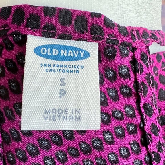 Women's Old Navy Tank | Spaghetti Strap | Magenta | Dot Print | Small | Rayon - Picture 8 of 8
